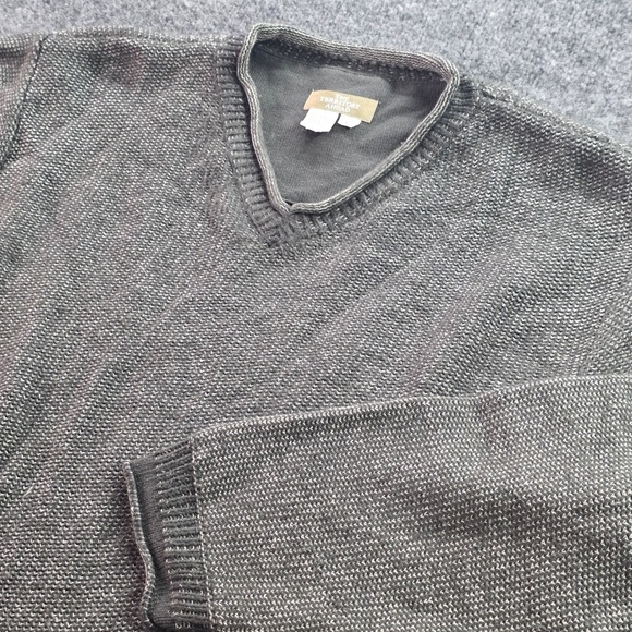 The Territory Ahead Other - The Territory Ahead Sweater XL Gray V-Neck Textured Cotton Blend Knit Pullover M